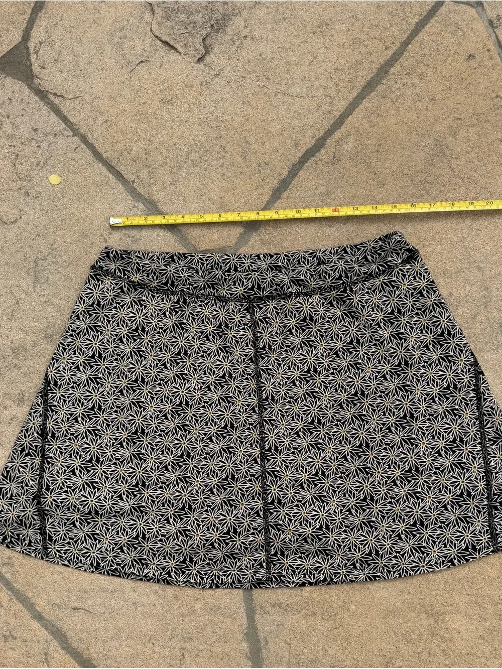 Toad&Co Black and White Floral Mini Skirt